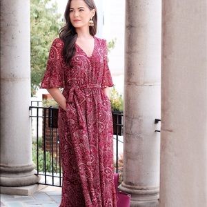 NWT Gal Meets Glam Candace dress Paisley Chiffon Maxi size 0
